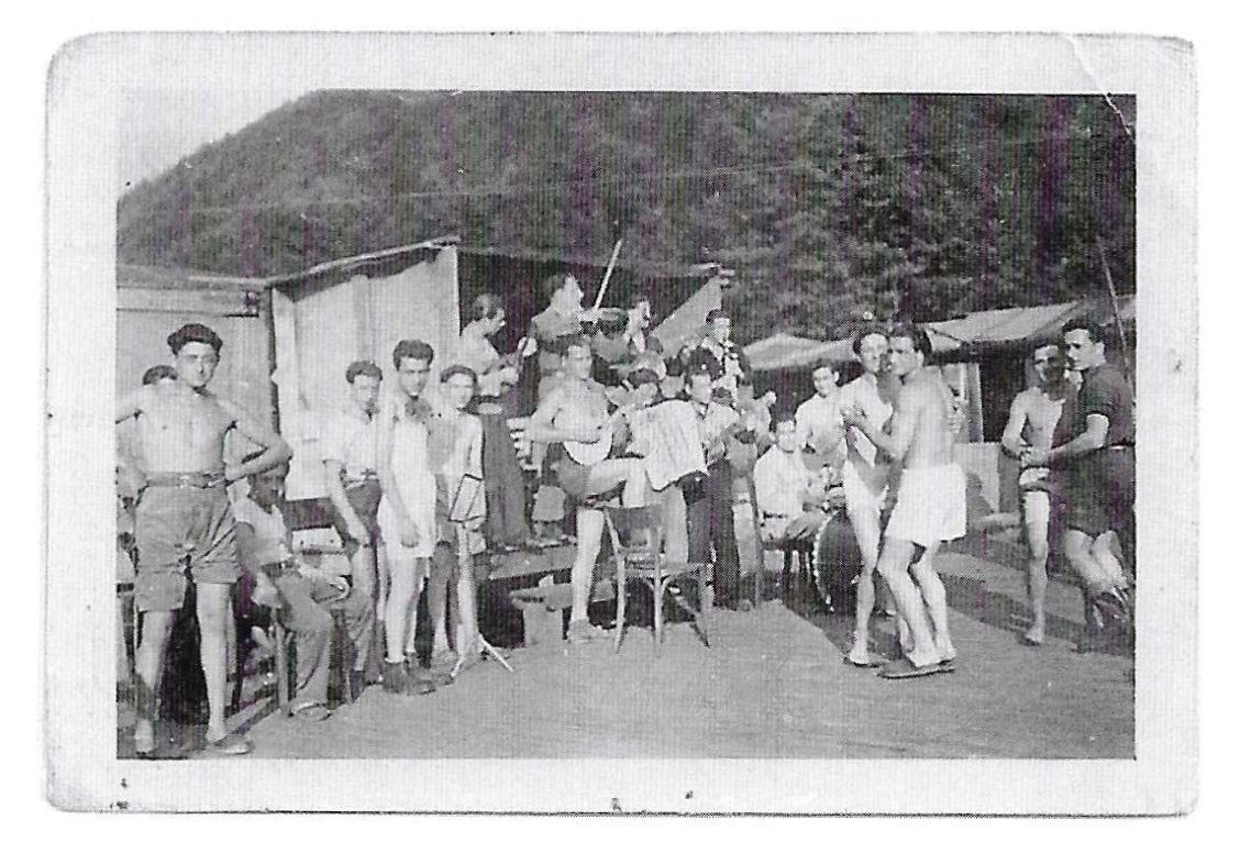 Momenti spensierati presso il Lager Hauxkopf Odertal nel luglio 1945