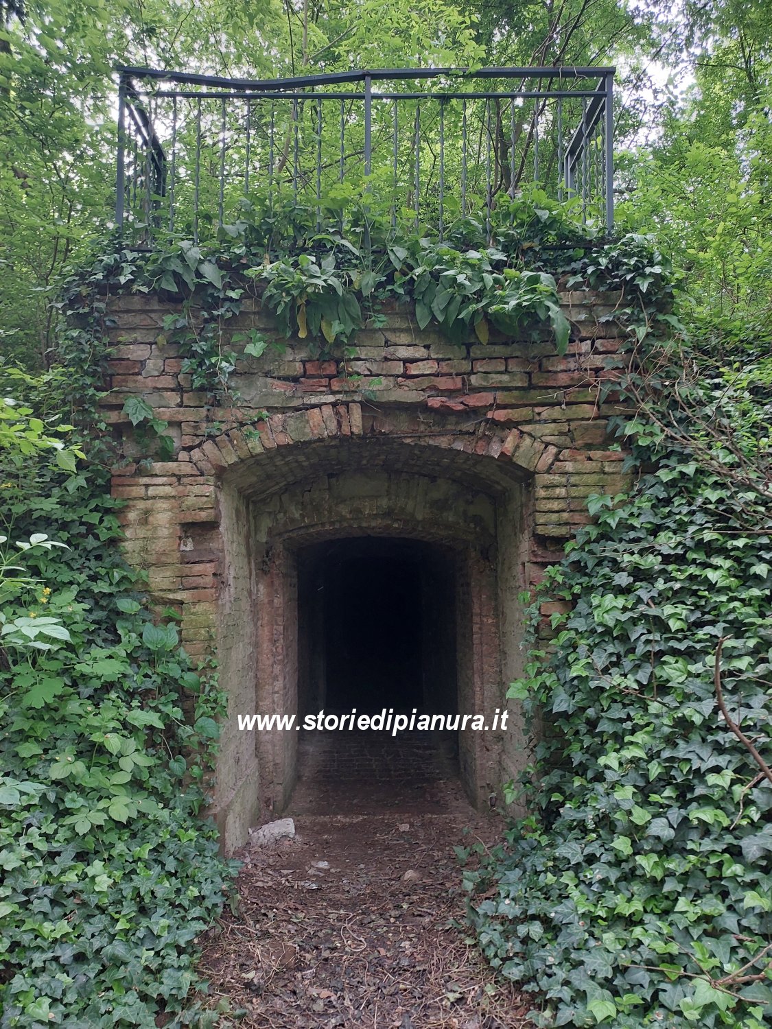 Antica ghiacciaia del Castello di Galeazza, Crevalcore