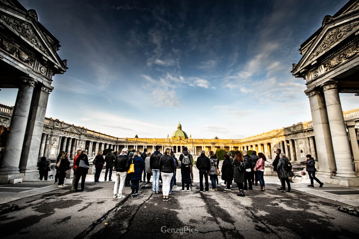 Visita al Cimitero Monumentale della Certosa di Bologna