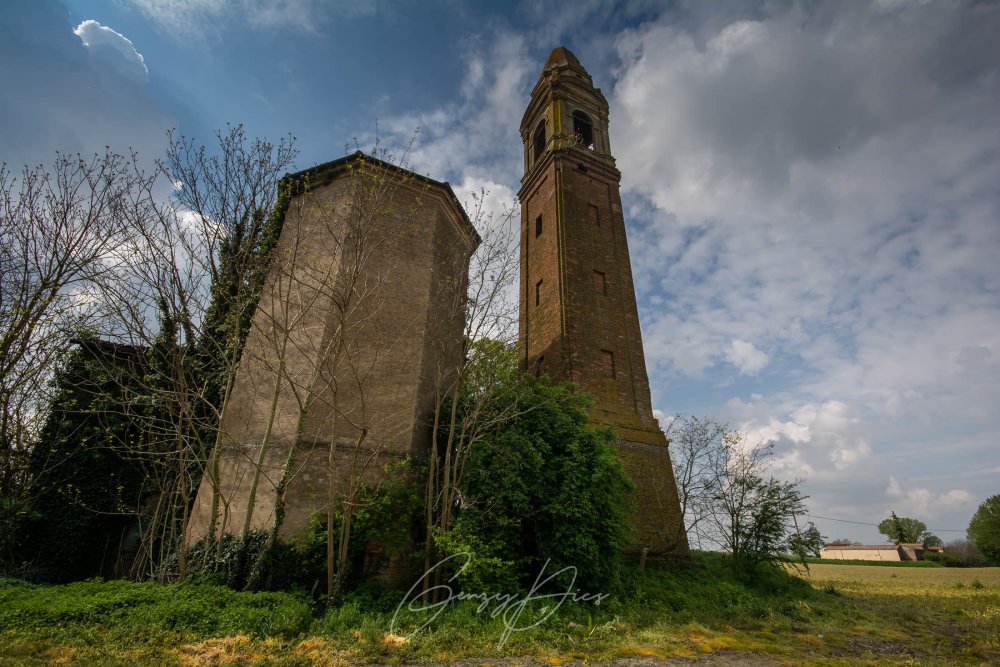 Chiesa vecchia dei Santi Cosma e Damiano Pegola