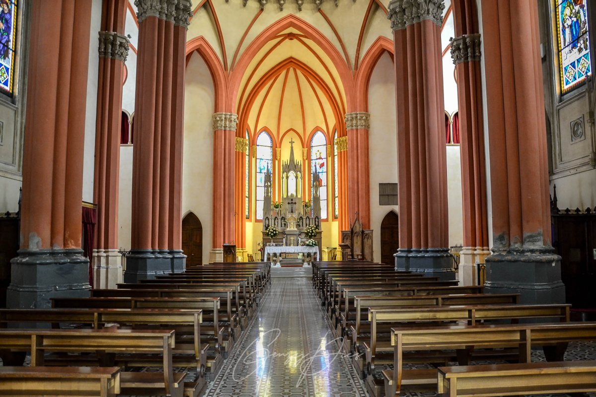 Chiesa di Mascarino interno Interno della Chiesa di S. Maria di Venezzano