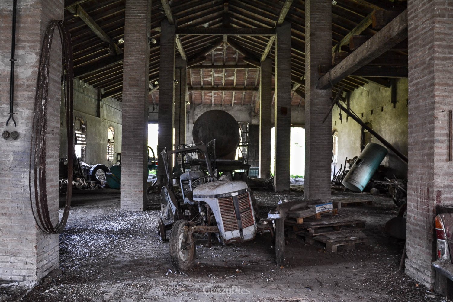 Interno essiccatoio da riso Mezzolara