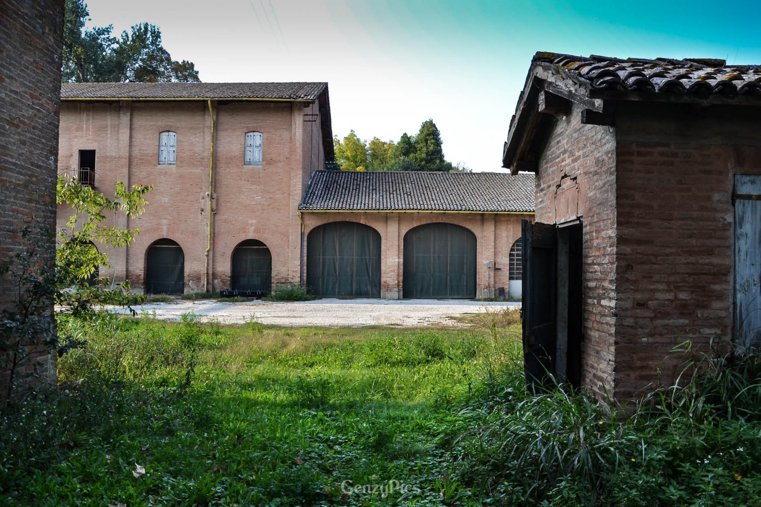 Essiccatoio del riso e tenuta di Mezzolara di Budrio