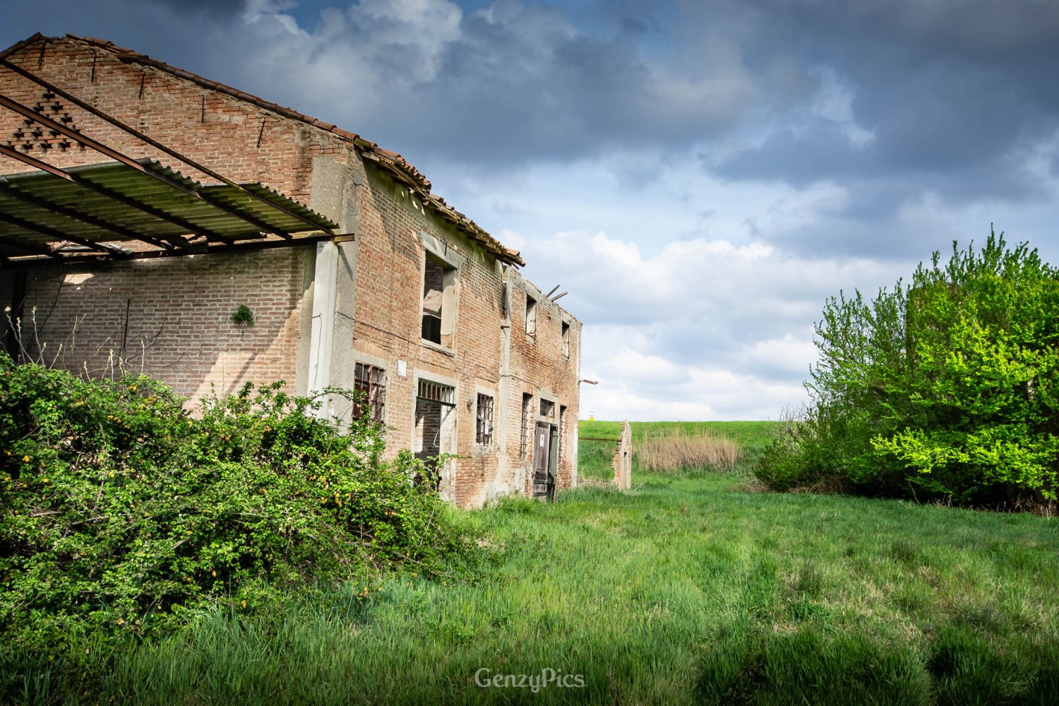 Maddalena dei Mosti - Edifici ad uso agricolo