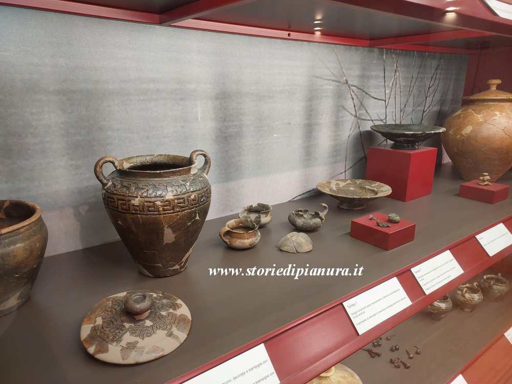 Reperti civiltà villanoviana Villanova di Castenaso