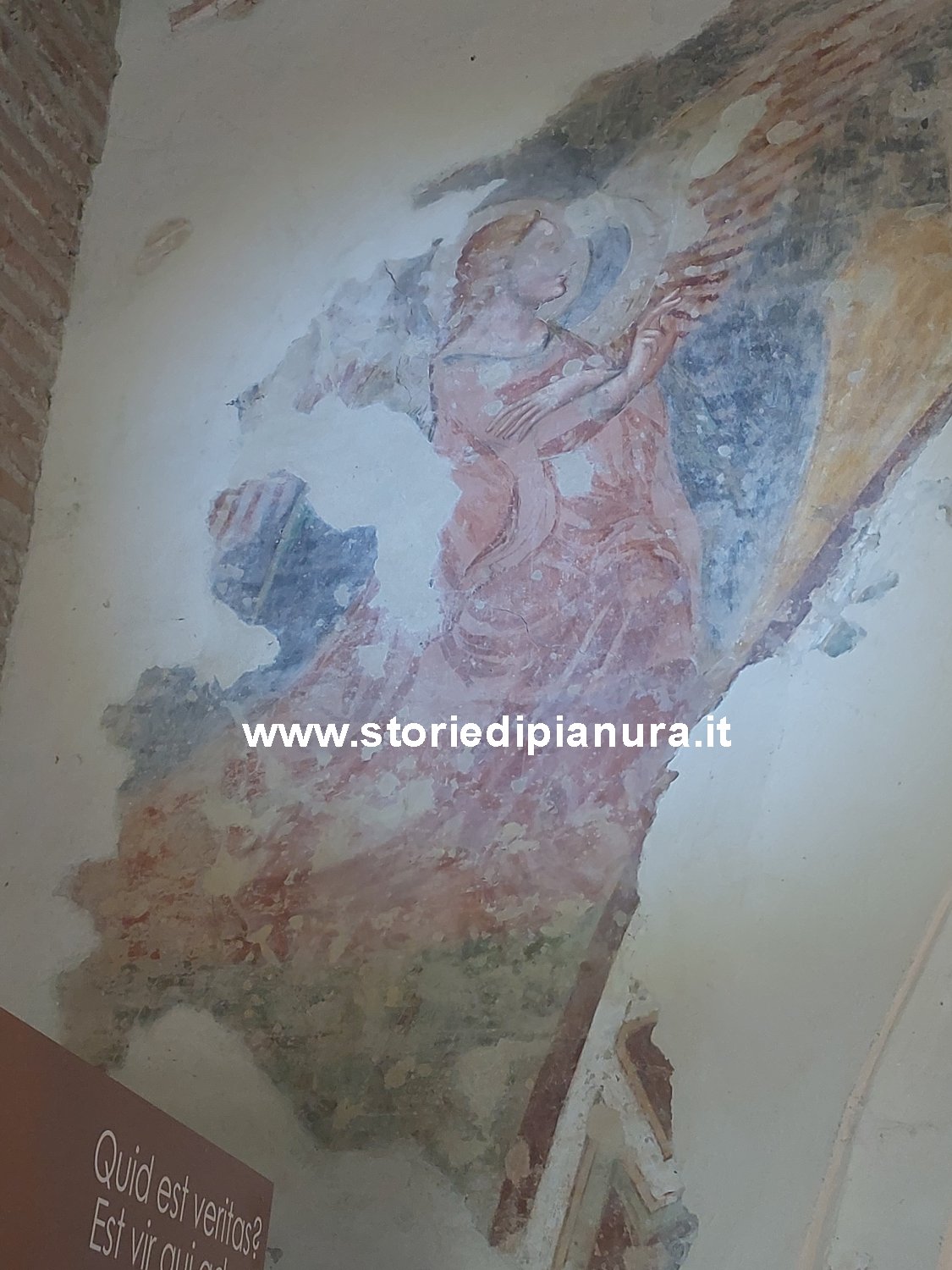 Pieve di San Venanzio, Copparo - Particolare Annunciazione affresco medievale