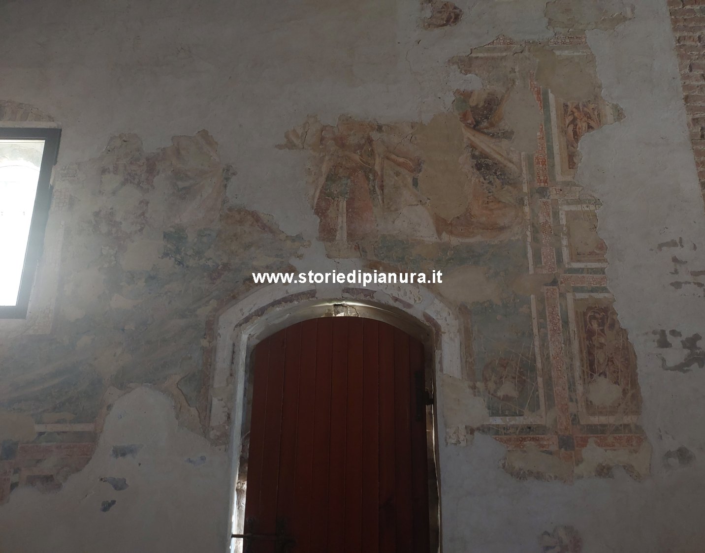Adorazione dei Magi, affresco medievale Pieve San Venanzio