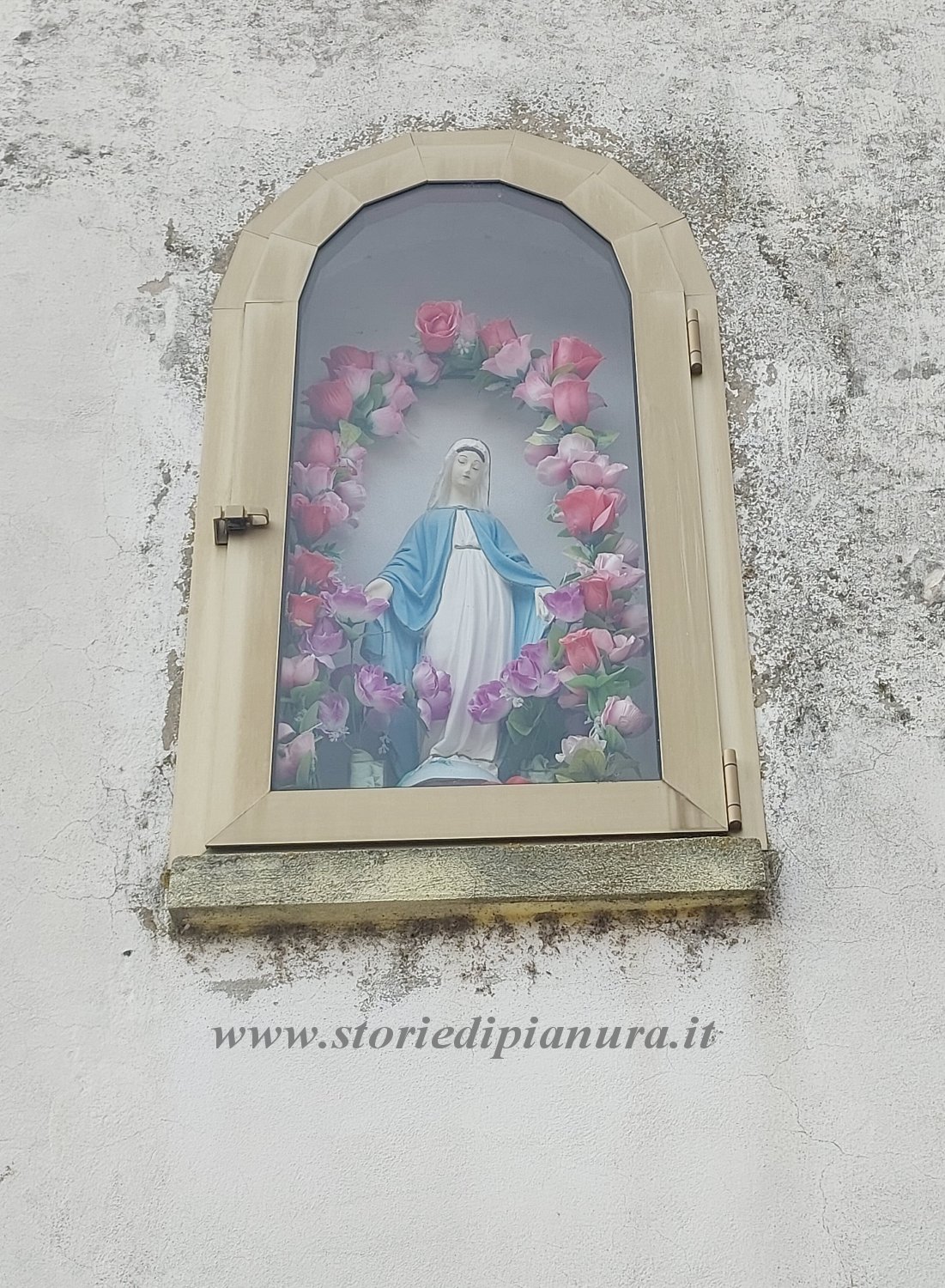Teca con Madonnina, Stellata
