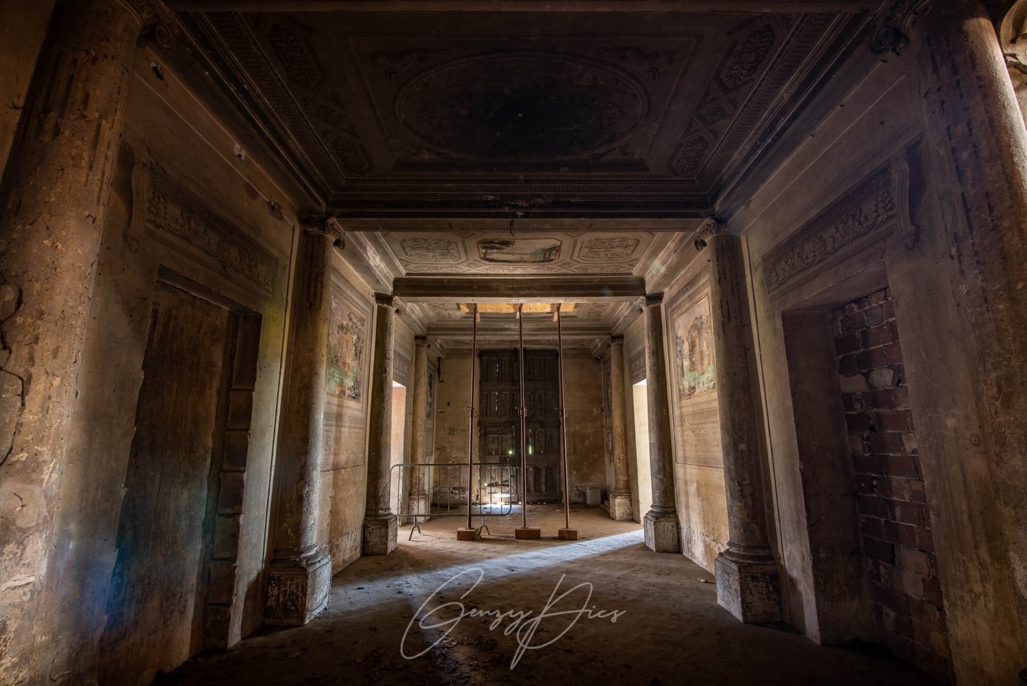 Interno di Villa Gozzadini