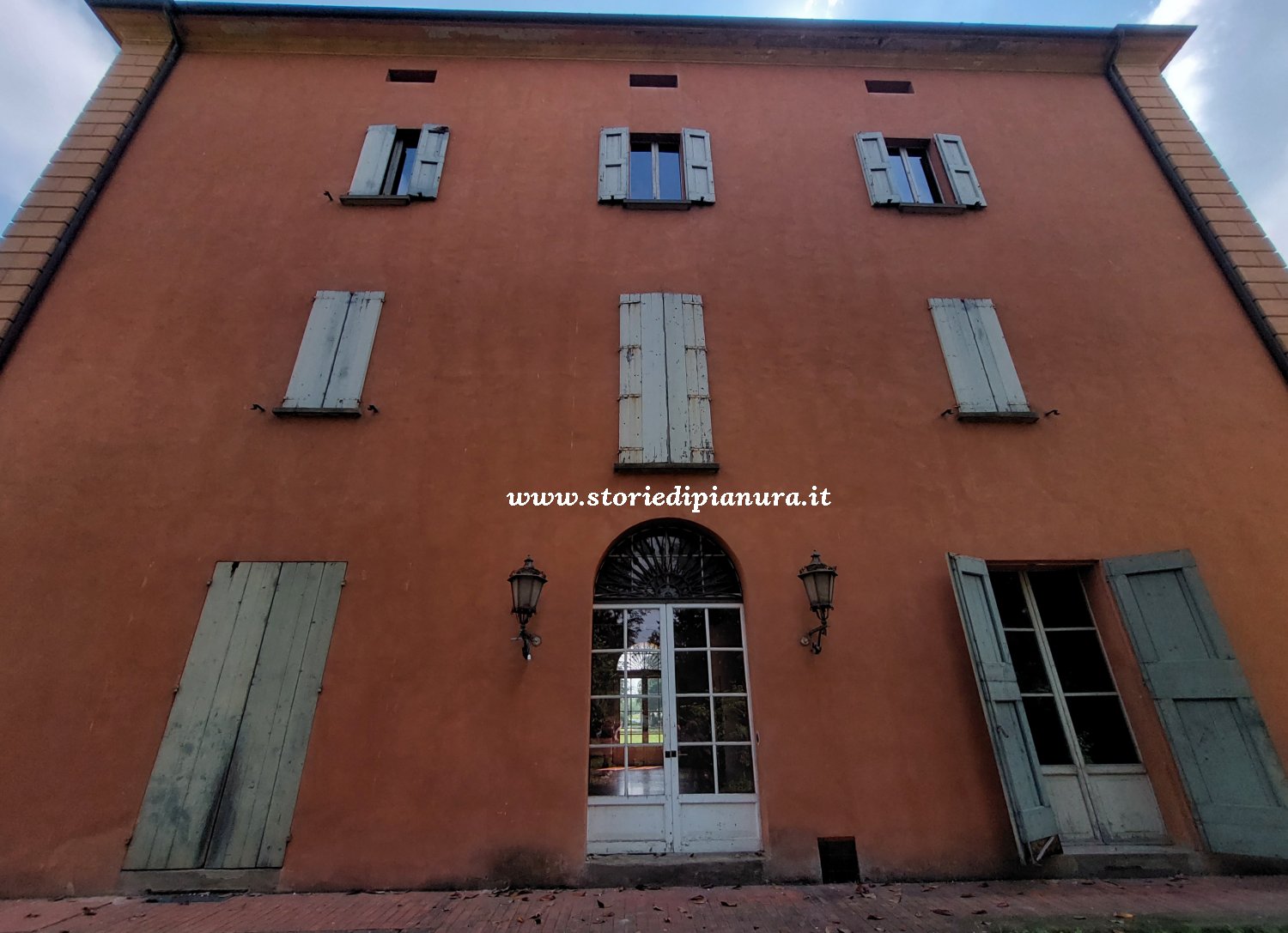 Retro di Villa Salina ove era dipinto un paesaggio